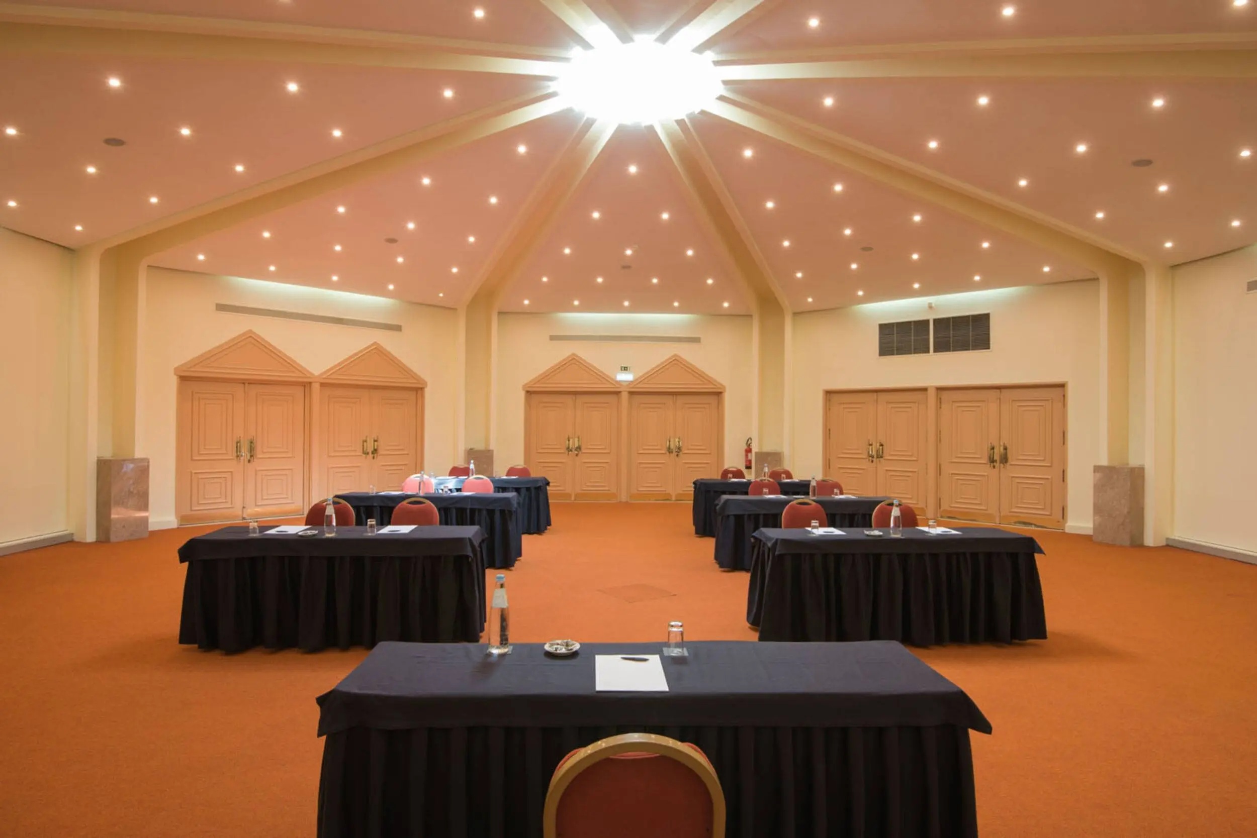 VG-Ampalius-Sala-Reuniao-3_Baixa