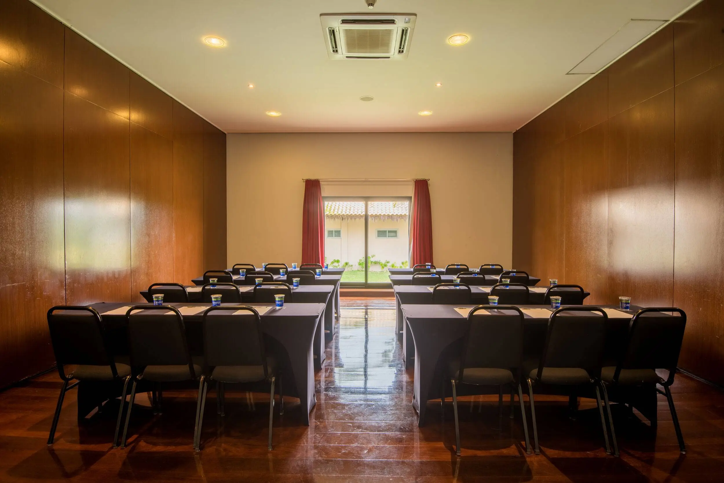 VG-Cumbuco-Sala-Reunio__es-angra