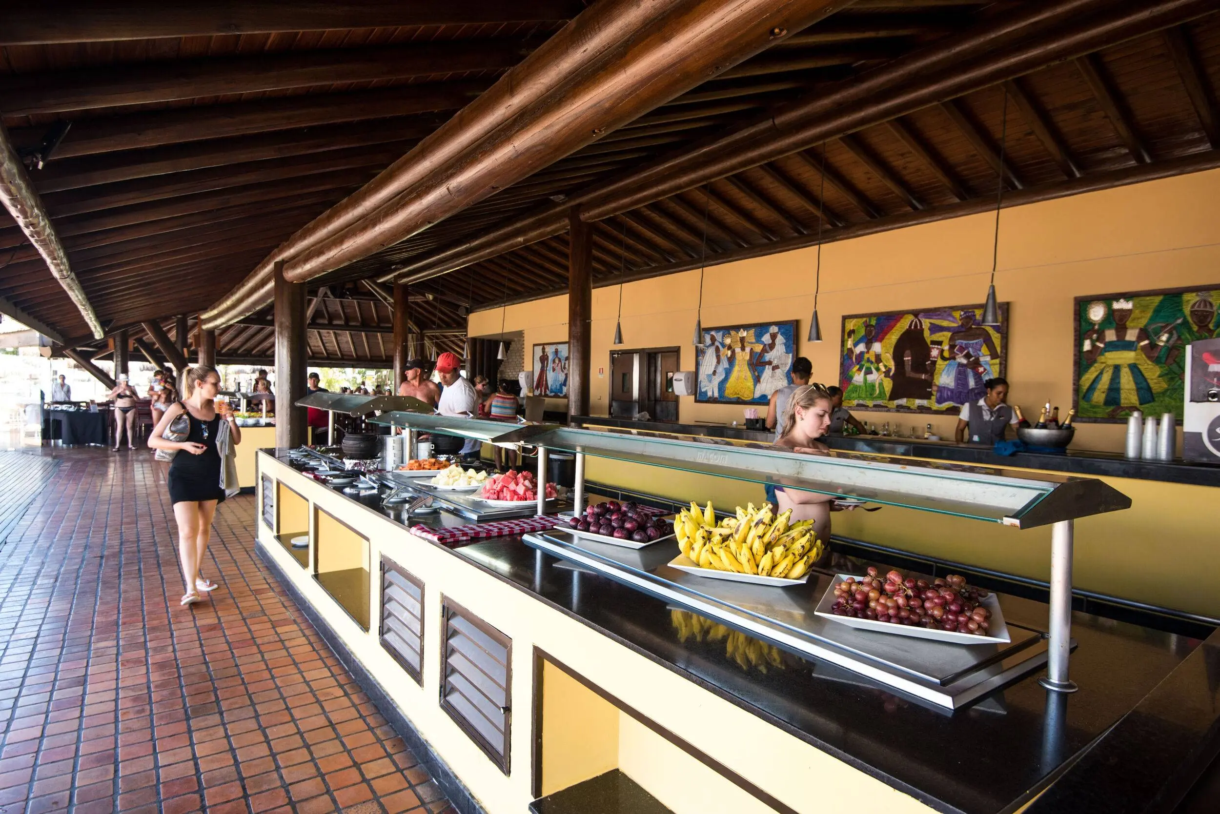 VG-MARES-RESTAURANTE-CRAVOECANELA