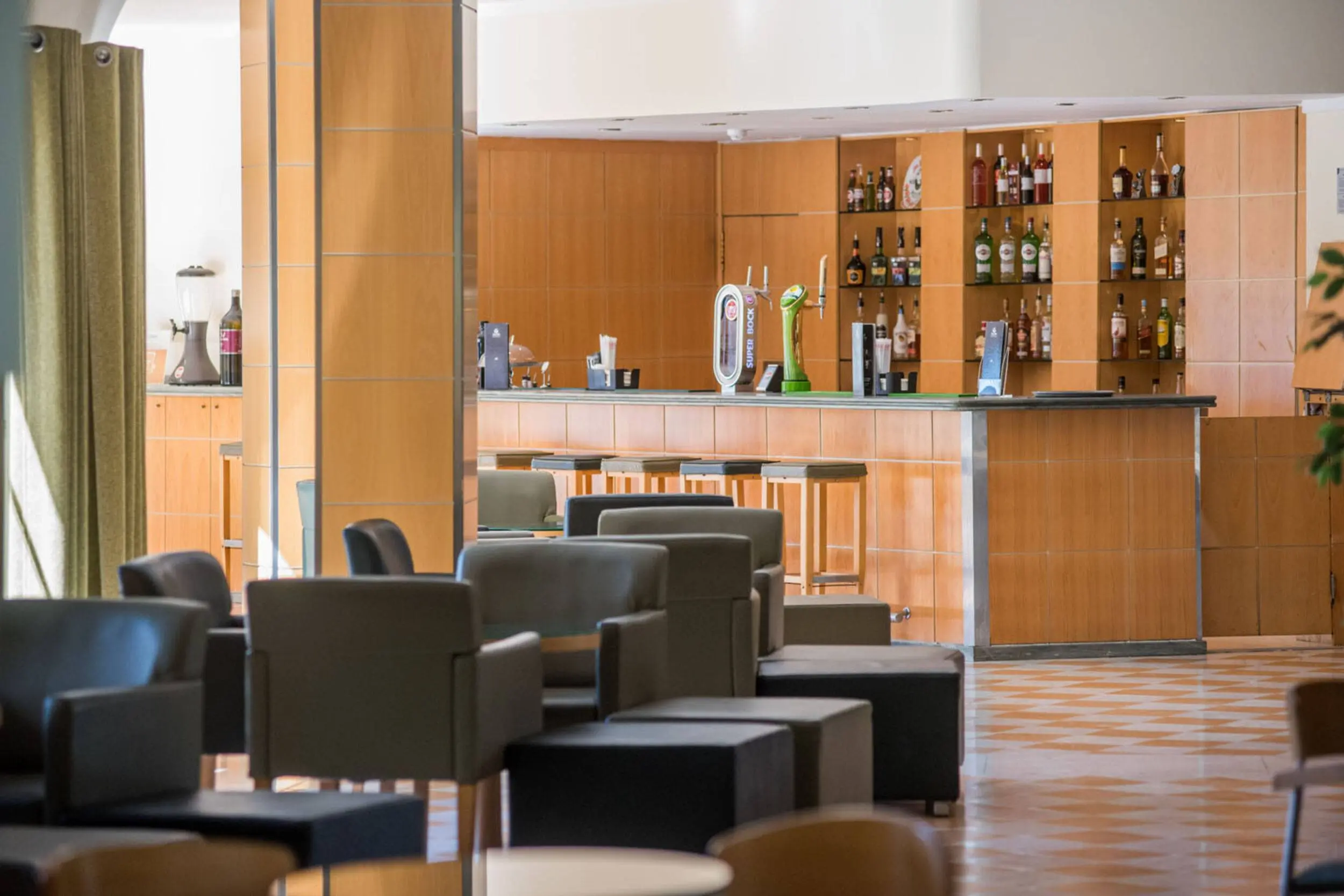 VG-Marina-Bar-1_Baixa