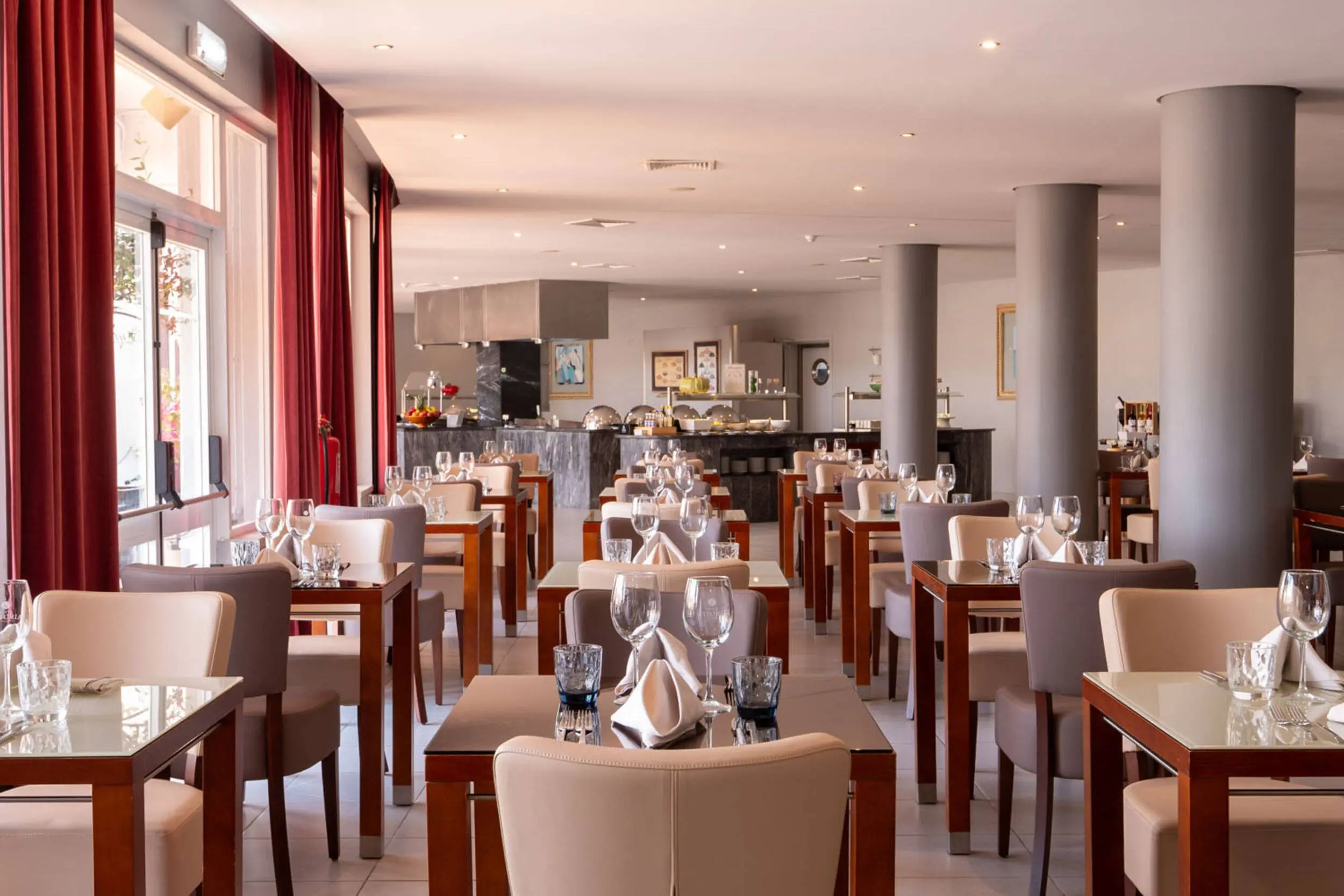 VG-Nautico-Restaurante-Versatil-2_Baixa