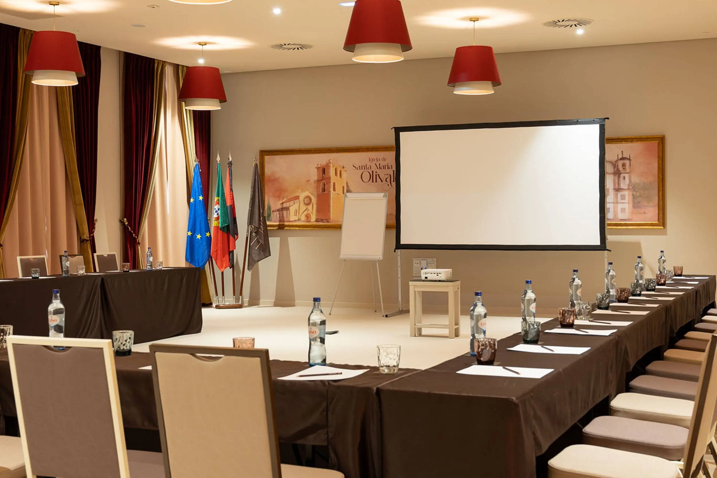 VG-Tomar-Sala-Reunioes-3_Baixa