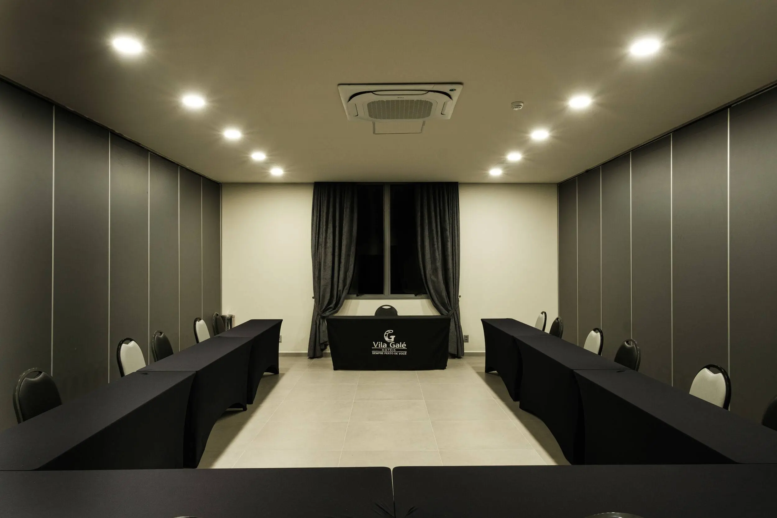 alagoas-sala-de-reuniao-eça-de-queiroz (1)