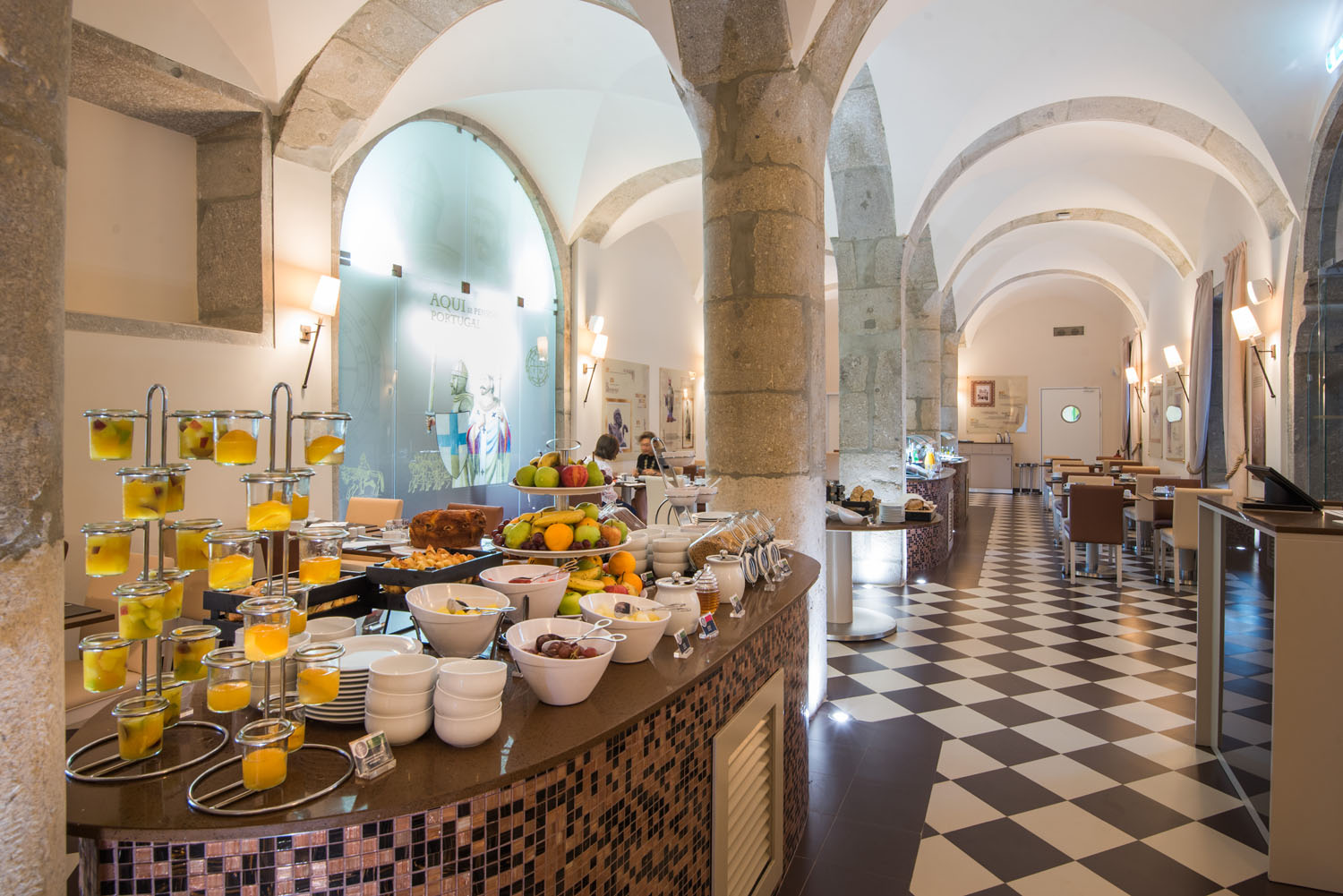 Vila Galé Collection Braga — Restaurante ‘Versátil’