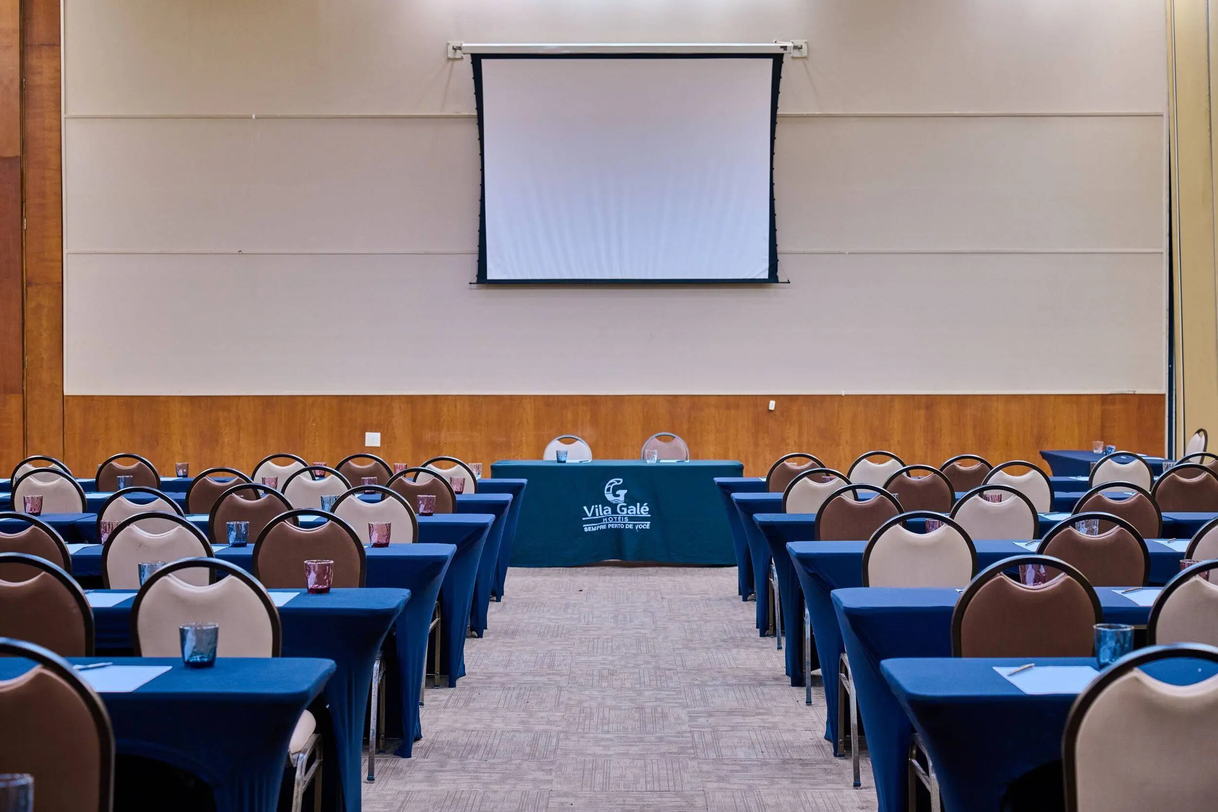 vg_angra-sala-de-reuniao-centauro3