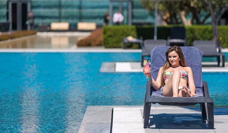 Verão rima com promoção