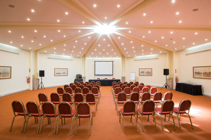 Hotel Vila Galé Ampalius - Sala de Reuniões