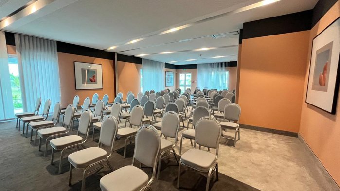 Cayoparedon Sala de Reuniões 1